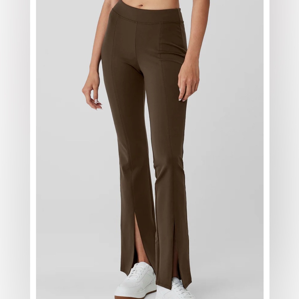 ALO ESPRESSOAIRBRUSH HIGH-WAIST FLUTTER LEGGING